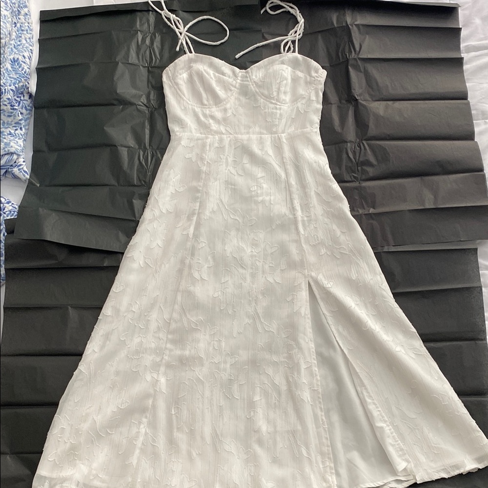 Lulu's White Strapless Dress